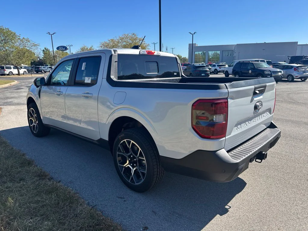 New 2026 Space White Metallic Ford Lariat® image 5