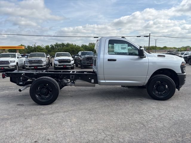 New 2026 Silver-Zynith Exterior Paint RAM Tradesman image 8