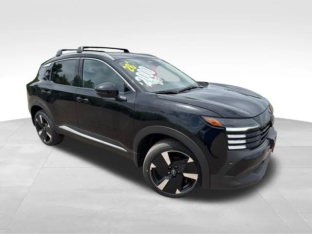New 2026 Nissan Kicks SR FWD Crossover