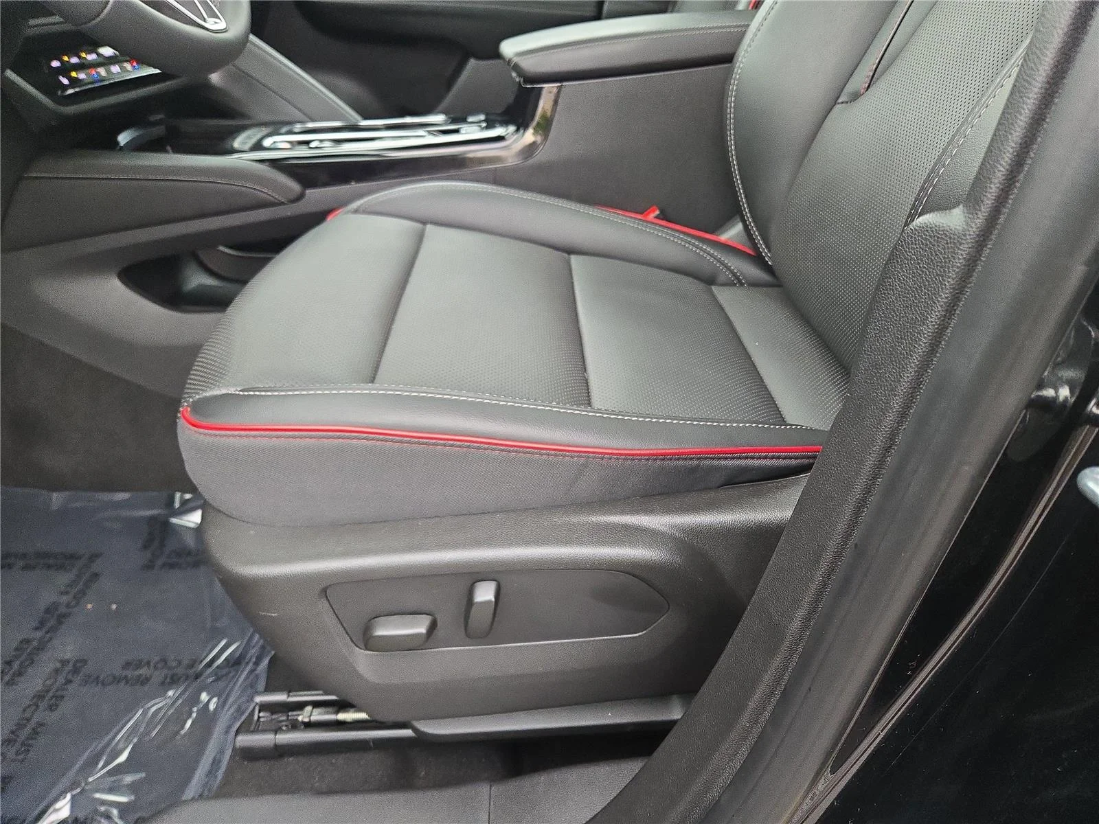 Used 2023 Ebony Twilight Metallic Buick Essence image 21