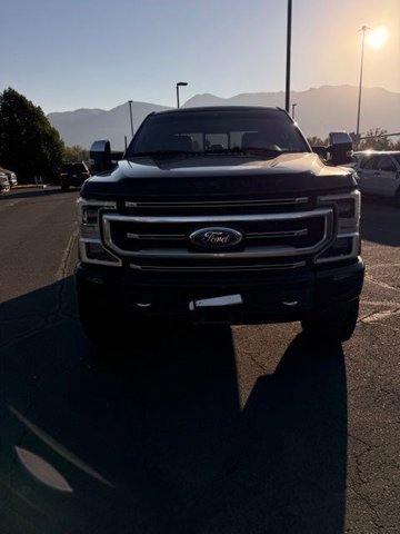 Used 2020 Black Metallic Ford Platinum image 16