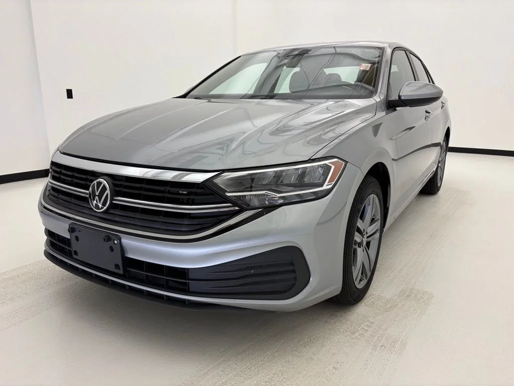 Used 2024 Silver Volkswagen 1.5T SE image 15