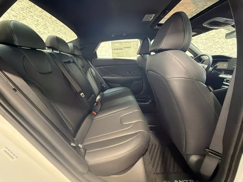 New 2026 Serenity White Hyundai SEL Sport image 15