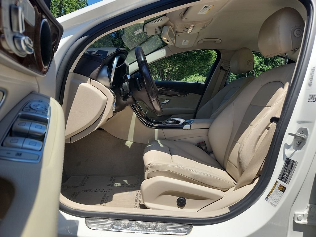 Used 2016 Polar White Mercedes-Benz C 300 image 13