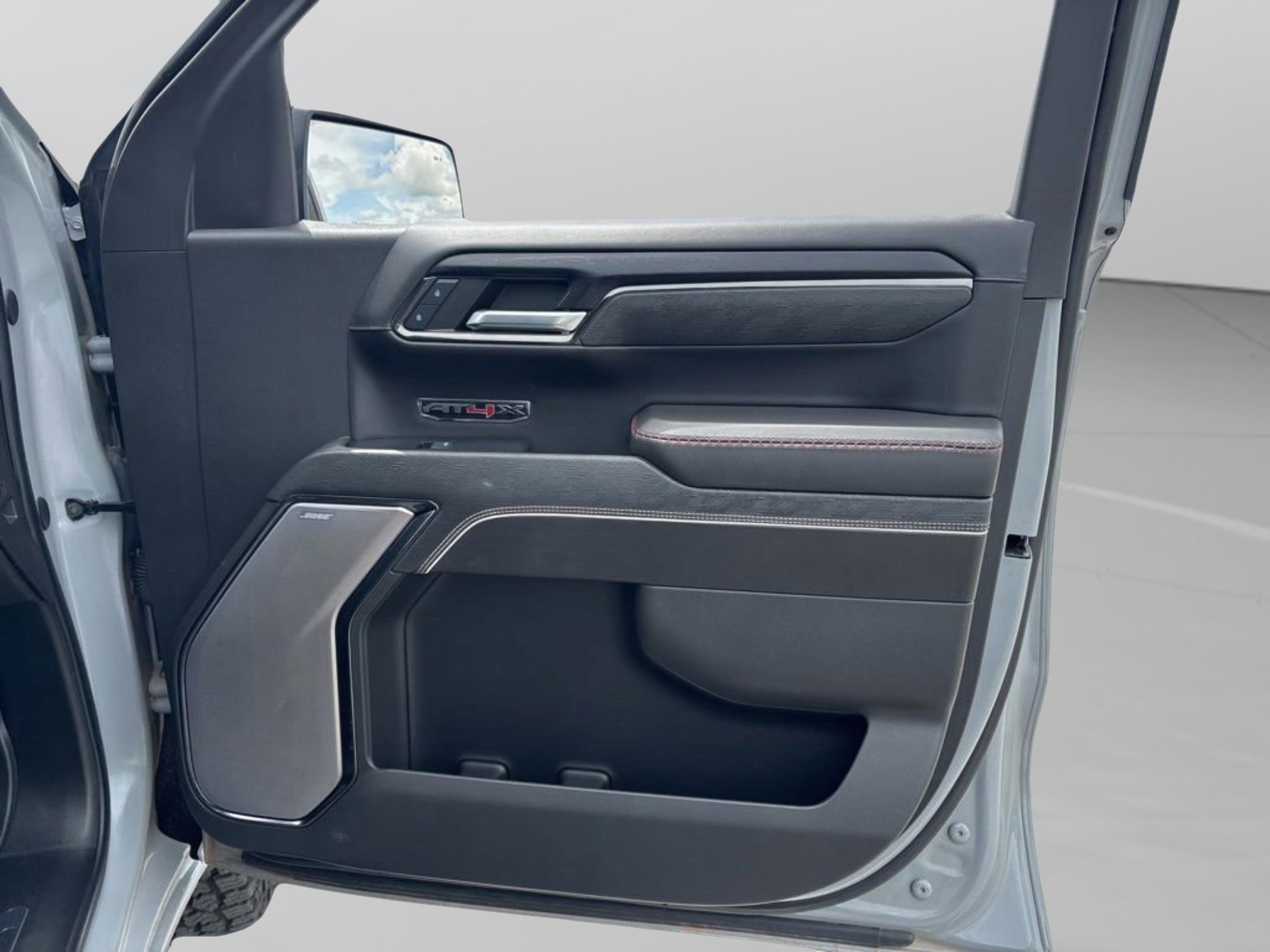 2024 GMC Sierra 1500 AT4X - Photo 22