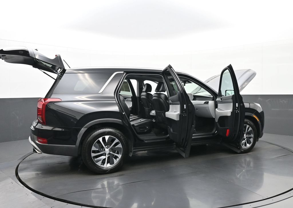 Used 2021 Black Hyundai SEL image 46