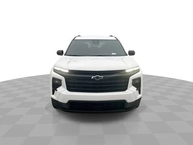 New 2026 Summit White Chevrolet LT image 4
