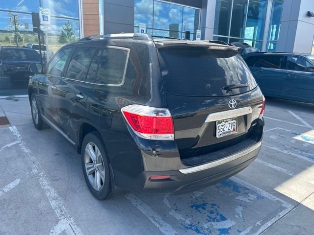 Used 2013 Black Toyota Limited image 5