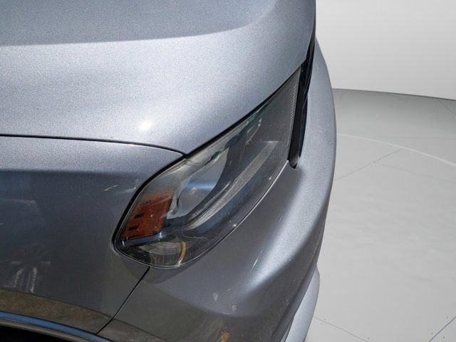 Used 2015 Silver Dodge SXT image 9