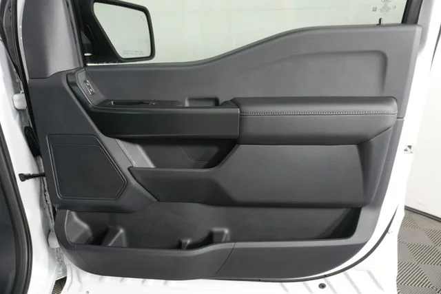 New 2026 Oxford White Ford STX® image 30