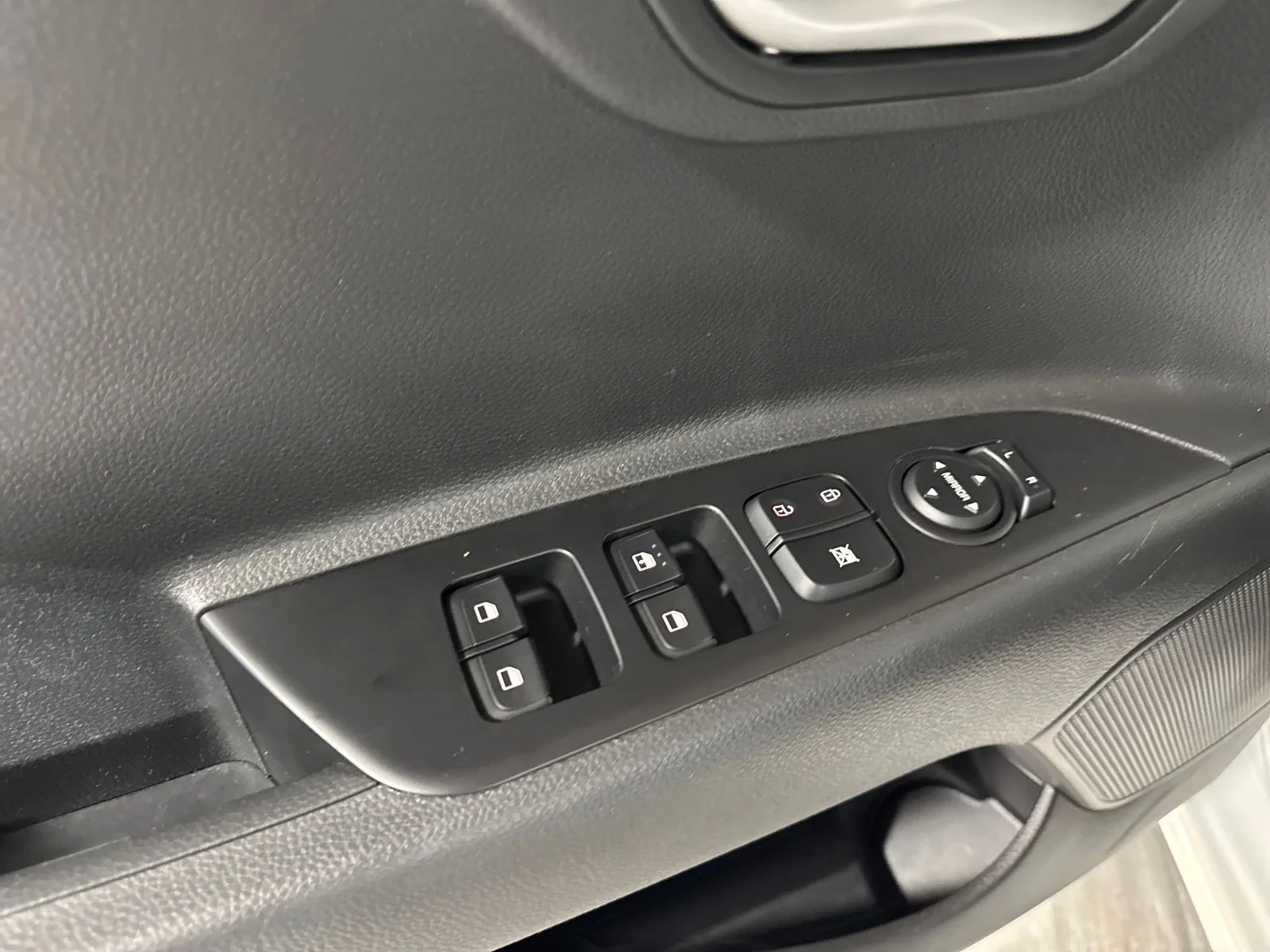 Used 2023 Clear White Kia LX image 16