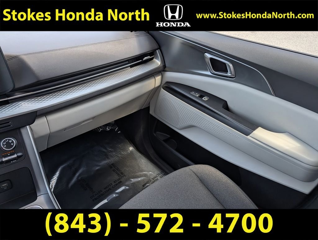 Used 2023 Gray Kia LX image 21