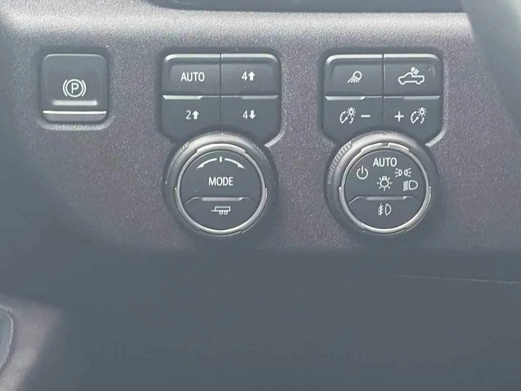 2025 Chevrolet Silverado 2500HD LTZ - Photo 22