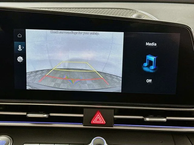 New 2026 Hyundai ELANTRA Limited