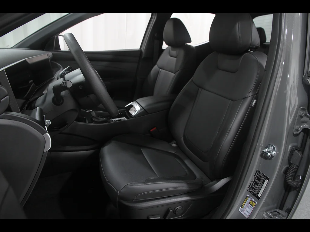 Used 2026 Gray Hyundai SEL image 5
