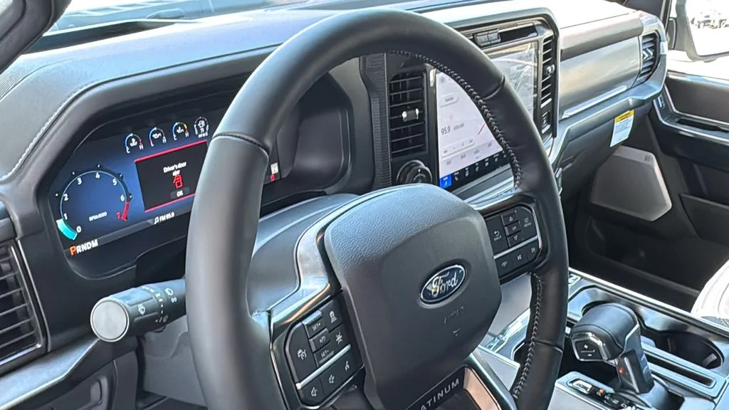 New 2026 Star White Metallic Tri-Coat Ford Platinum® image 15