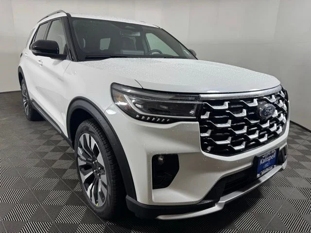 2026 Ford Explorer Platinum 4WD's photo