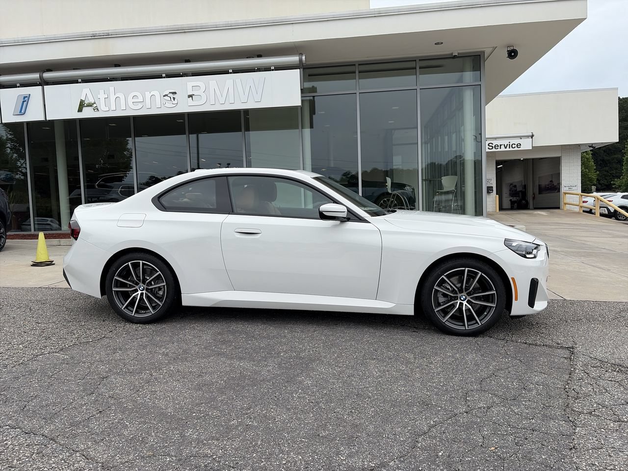 Used 2026 Alpine White BMW 230i xDrive image 9