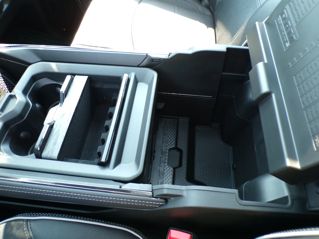 New 2026 Ceramic Gray Clearcoat RAM Limited image 37