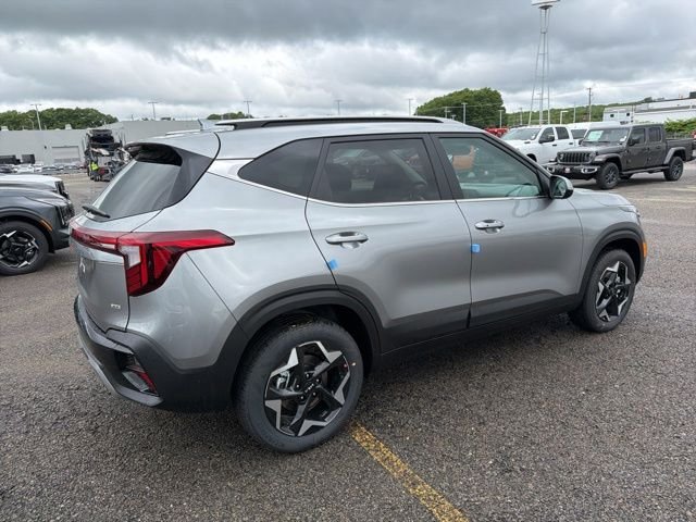 New 2026 Gray Kia EX image 3