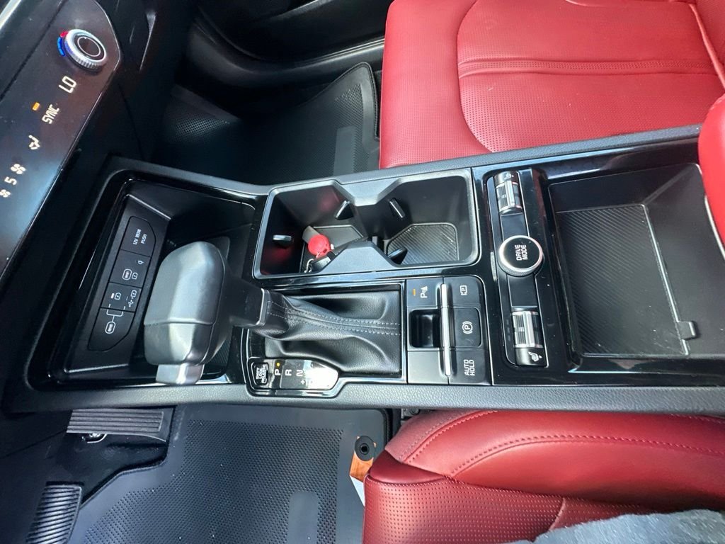 Used 2025 Black Kia GT-Line image 18