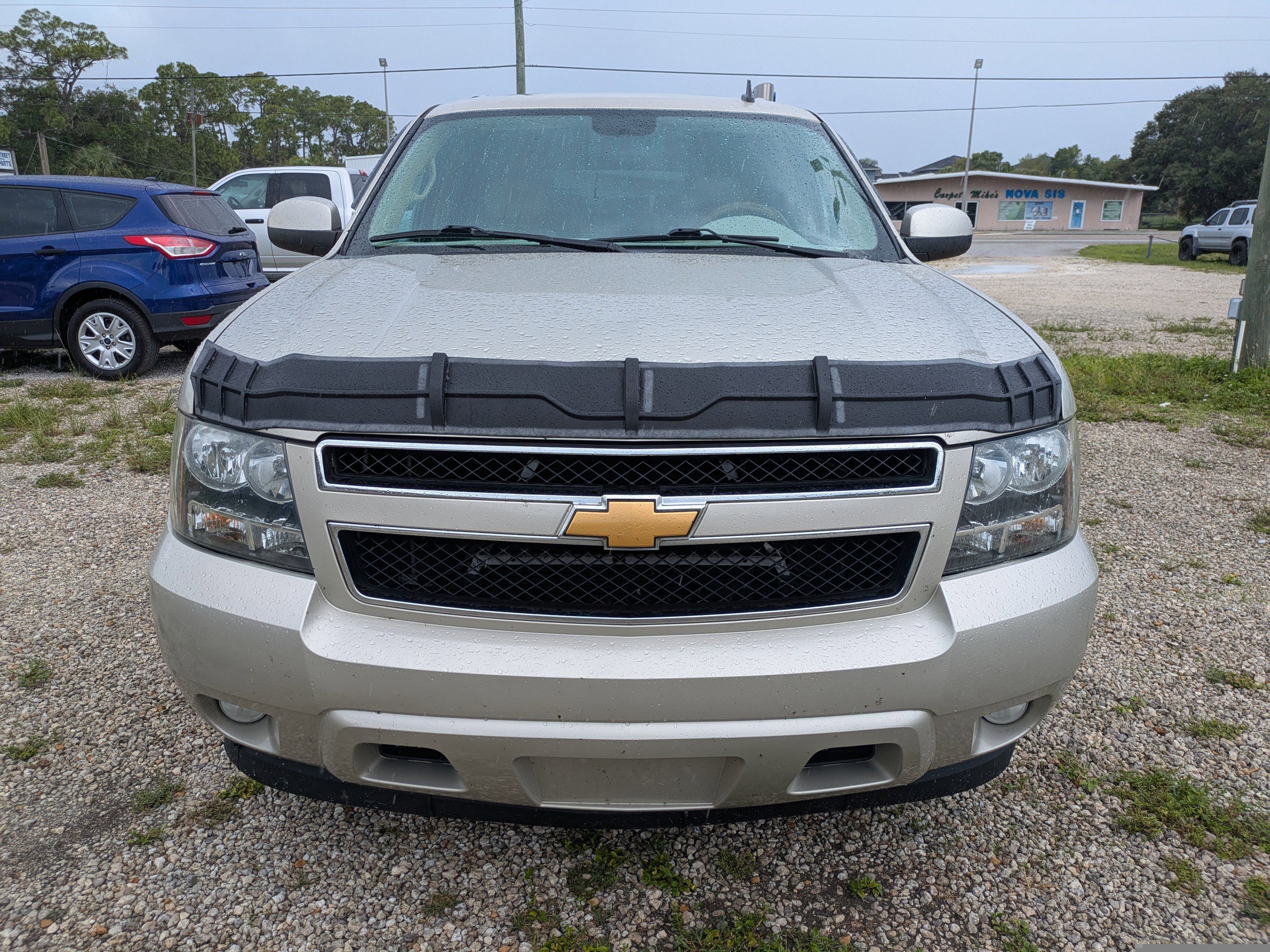 Used 2014 Champagne Silver Metallic Chevrolet LT image 9