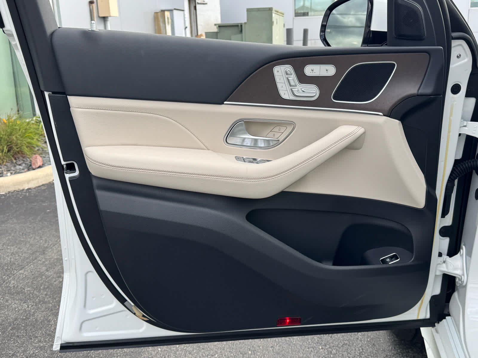 New 2027 Polar White Mercedes-Benz GLE 350 image 18