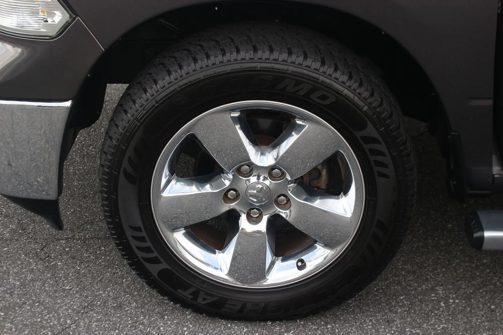 Used 2016 Grey Ram Lone Star image 37