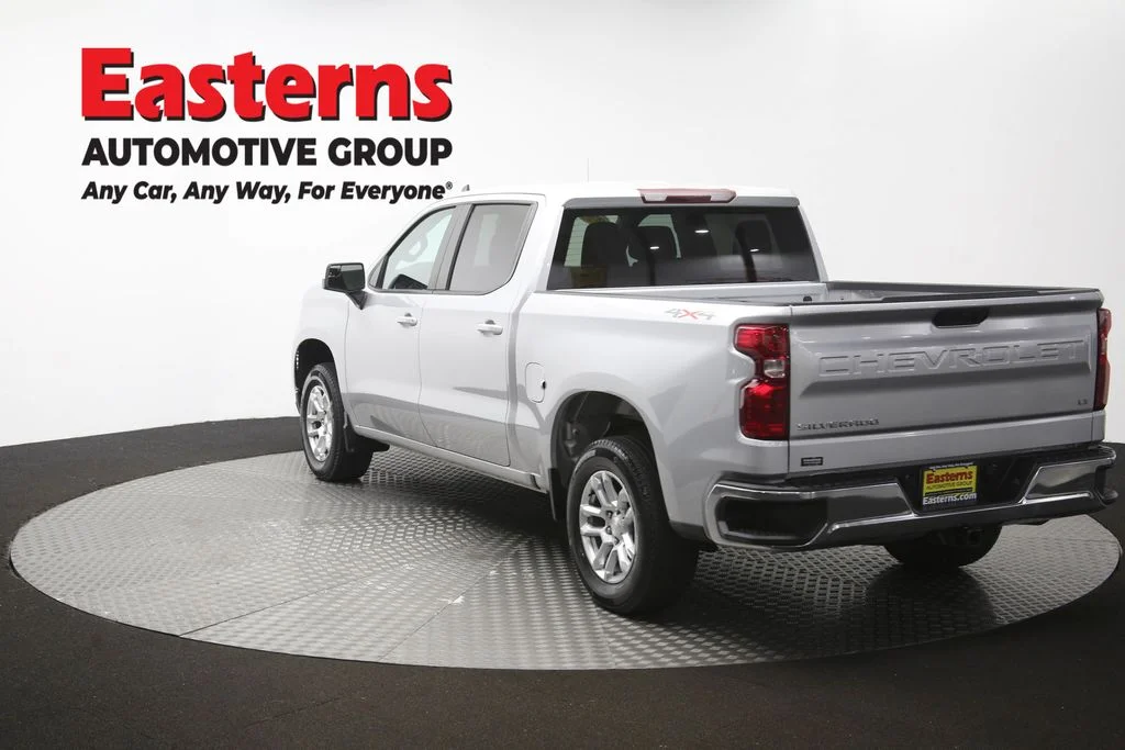 Used 2022 Silver Chevrolet LT image 67