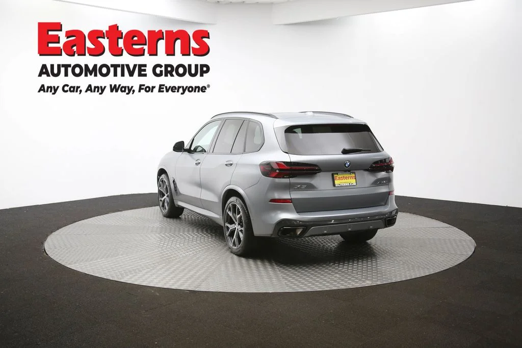 Used 2025 Gray BMW xDrive40i image 66