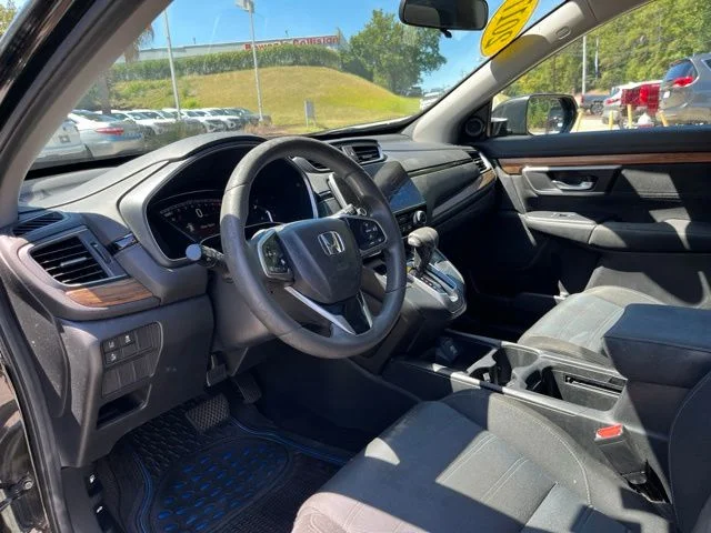 Used 2017  Honda EX image 6