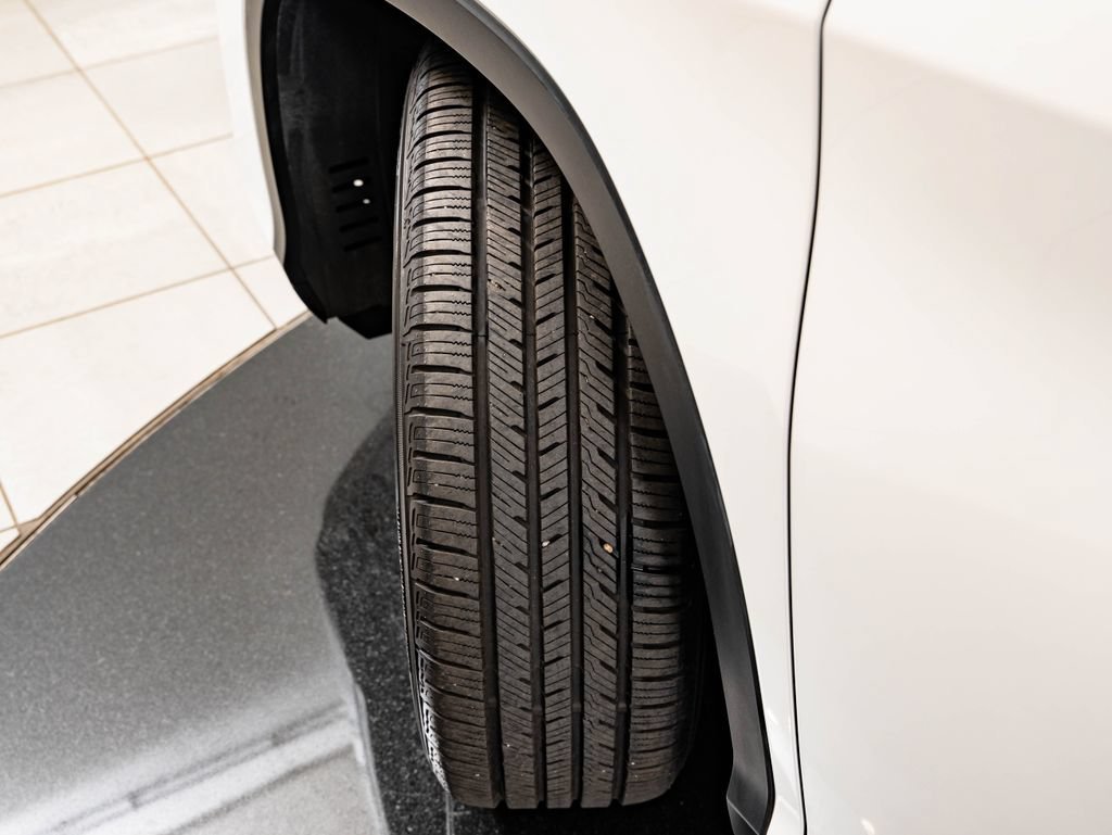 Used 2021 Eminent White Pearl Lexus 350 image 48