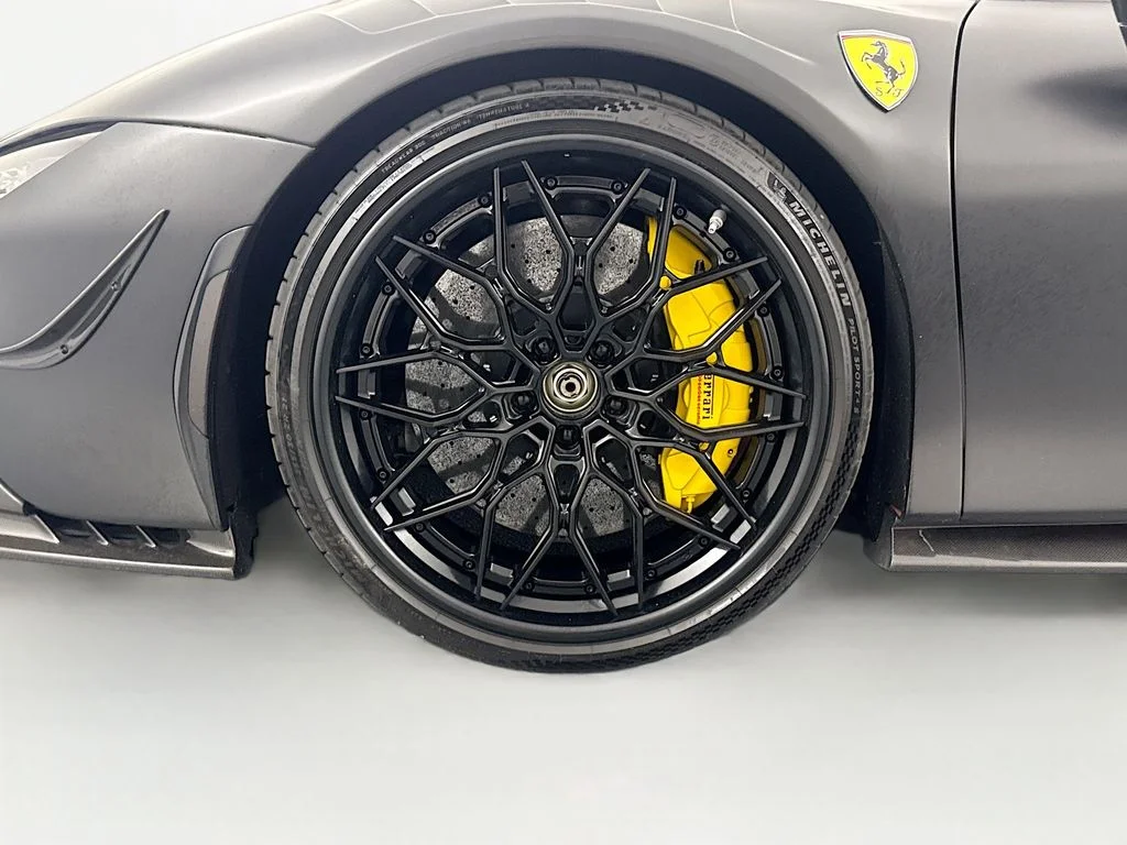Used 2023 Red Ferrari  image 34