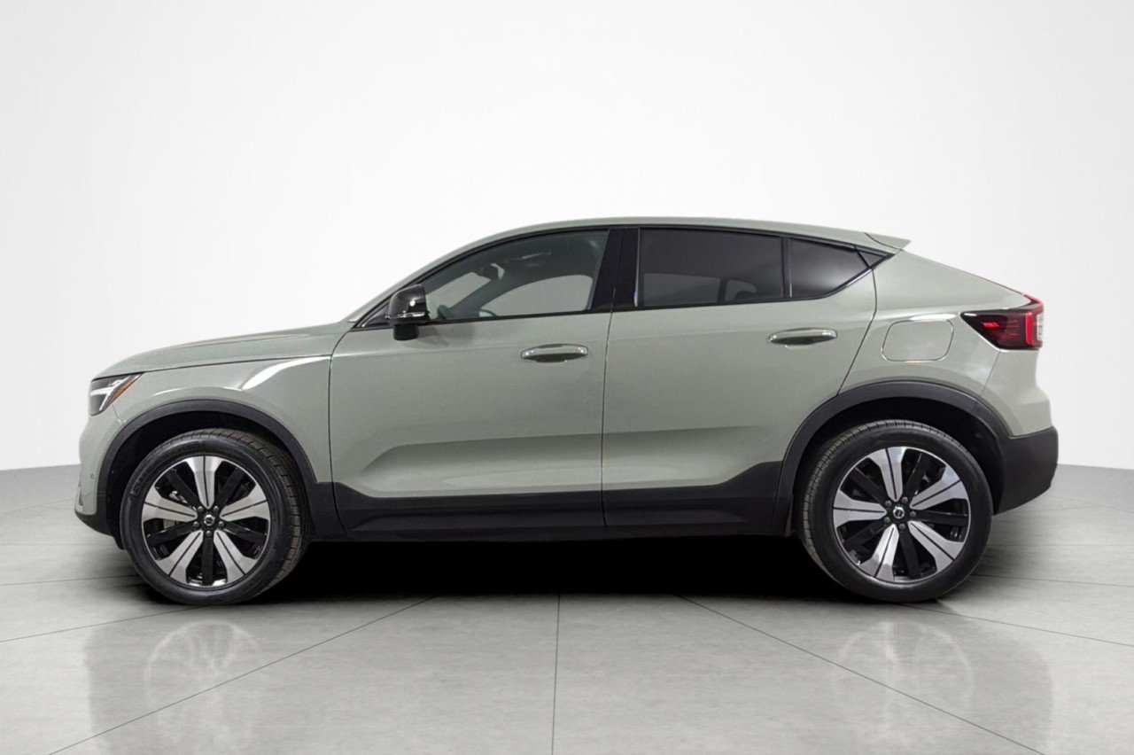 Used 2023 GREEN Volvo Plus image 2