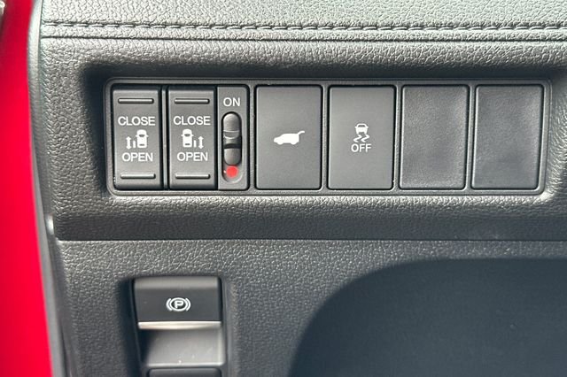 Certified Used 2025  Honda Sport-L image 31