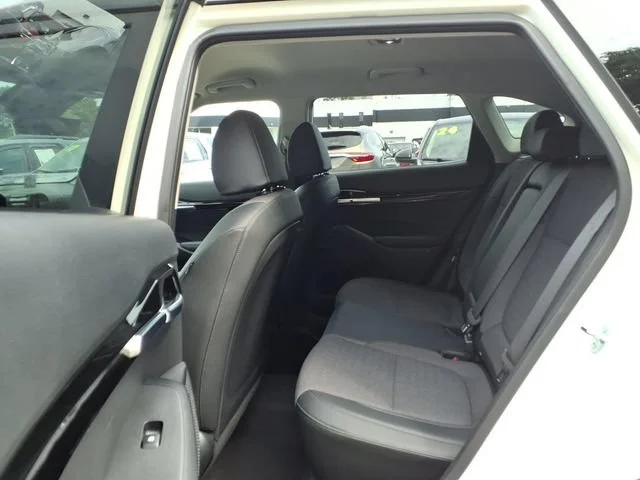 2025 Kia Seltos S - Photo 13