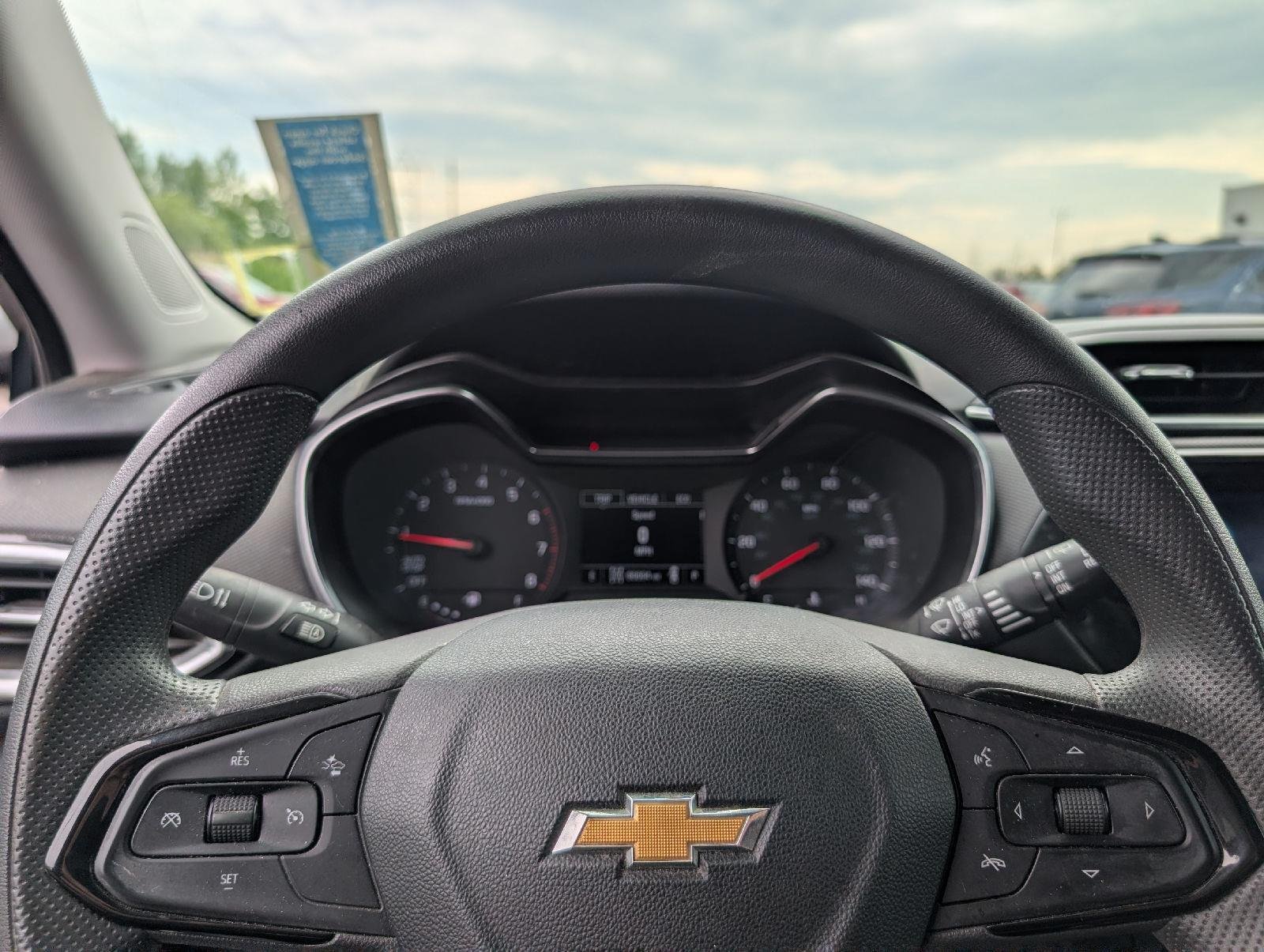 Used 2022 Blue Glow Metallic Chevrolet LT image 10