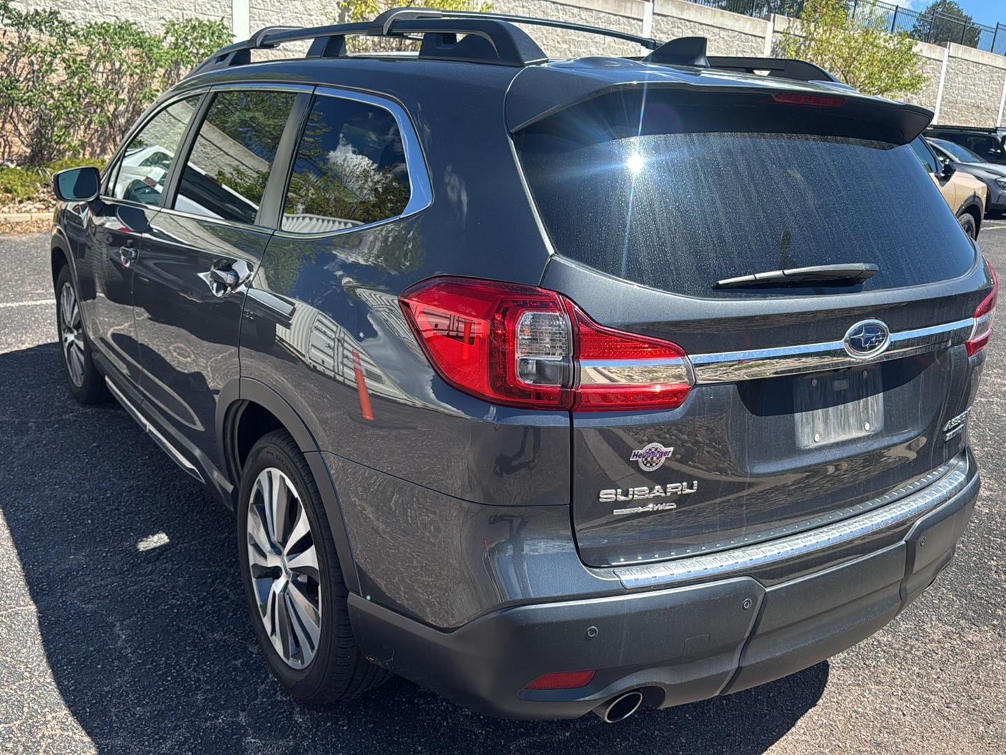 Used 2021 Magnetite Gray Metallic Subaru Limited image 6