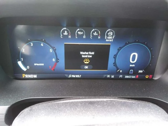 Used 2025 Oxford White Ford XLT image 5