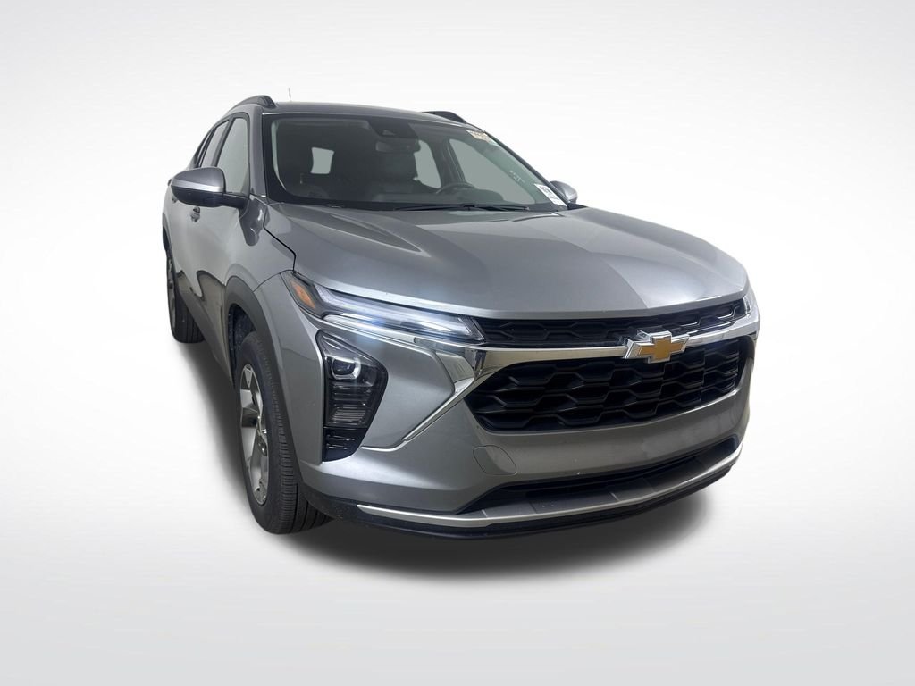 2025 Chevrolet Trax LT's photo