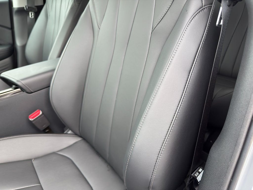 2025 Acura ADX Base - Photo 23