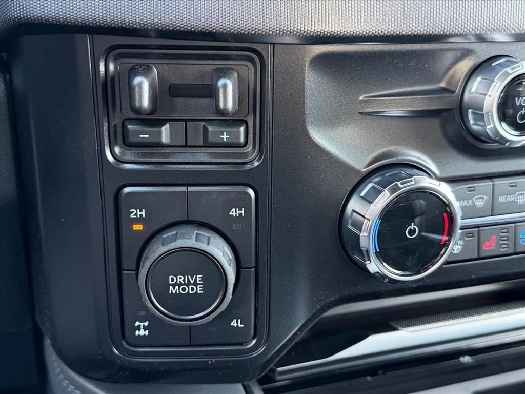 New 2026 Agate Black Metallic Ford F-250® Platinum® image 27