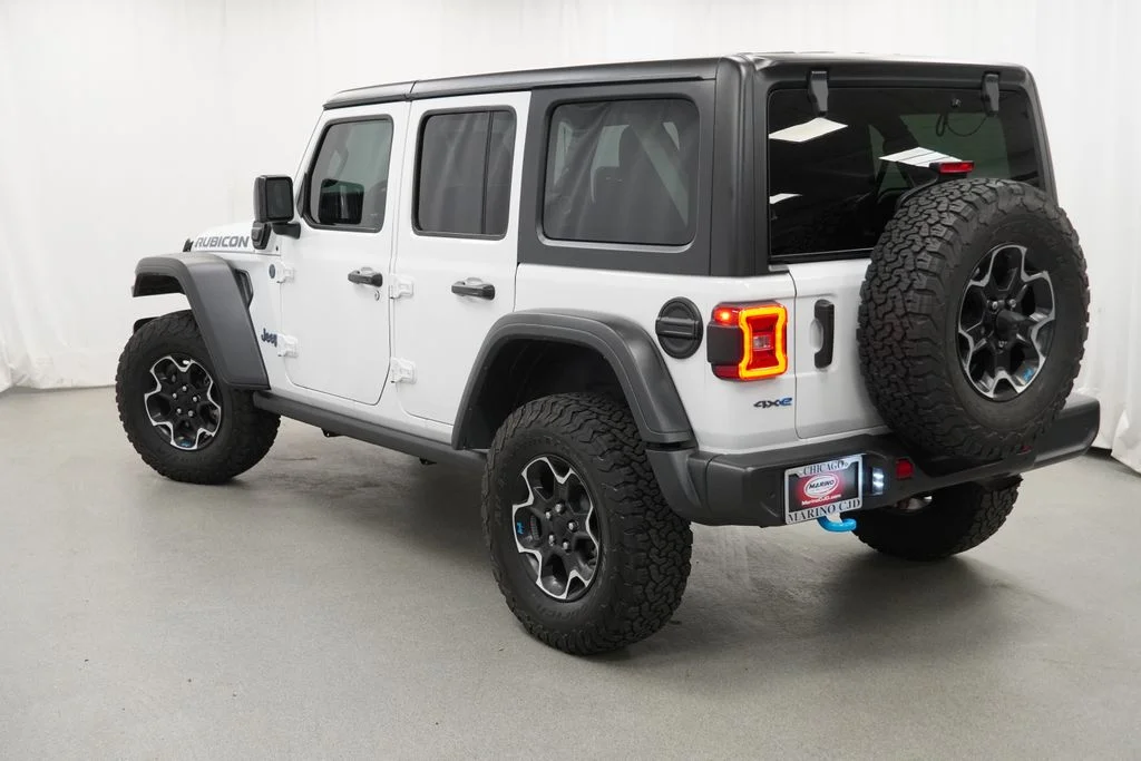 Used 2022 White Jeep Unlimited Rubicon 4xe image 14