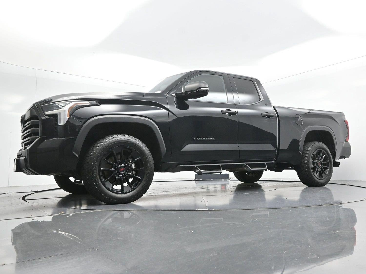 Used 2023 Black Toyota SR5 image 43