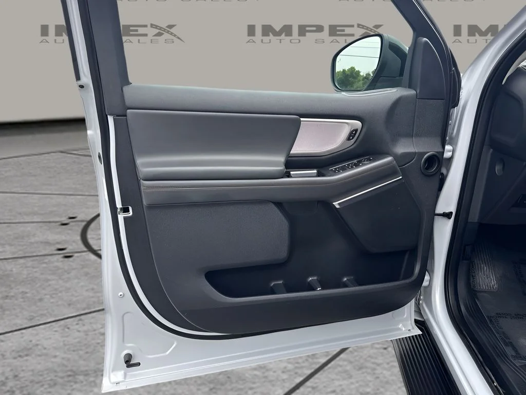 Used 2025 Silver Ford Active image 14