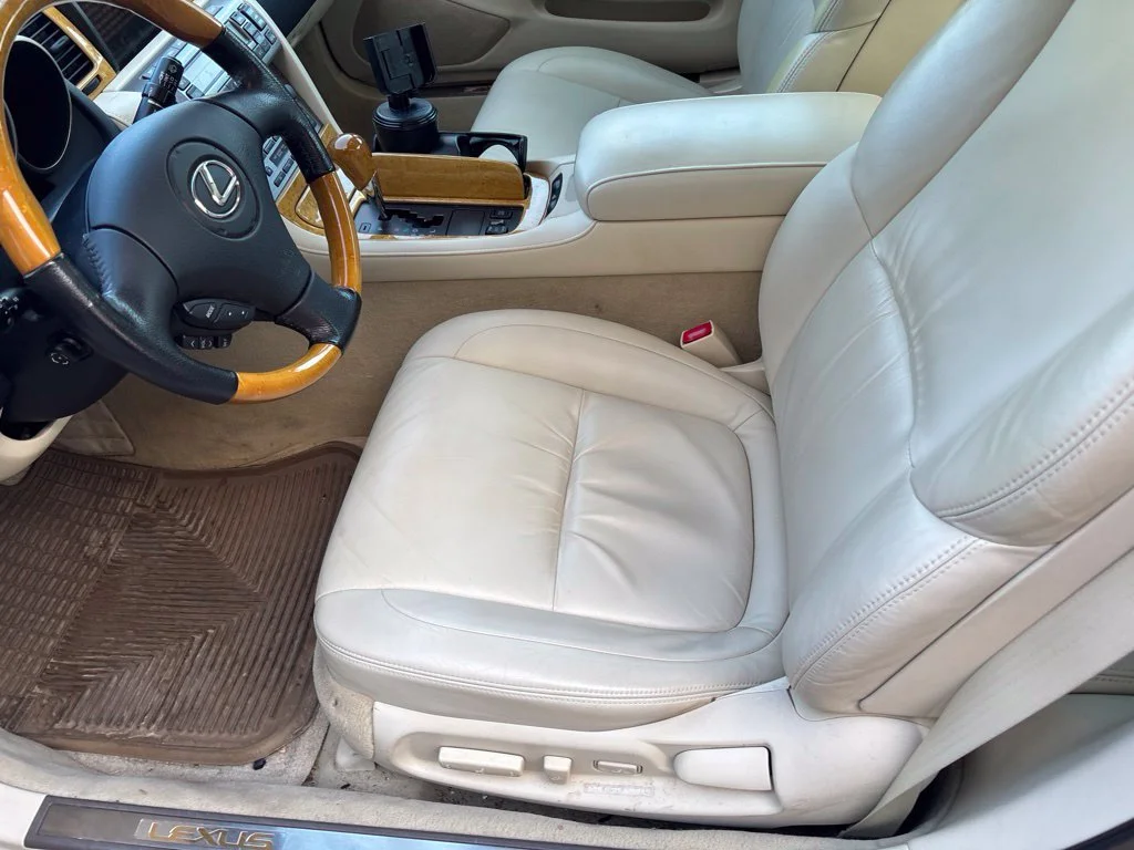 Used 2005  Lexus 430 image 22