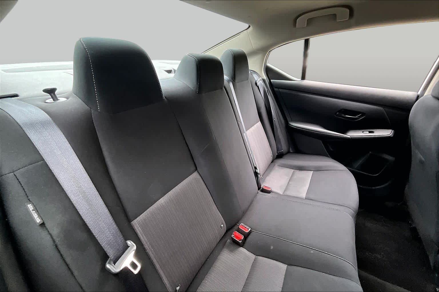 Used 2025 Fresh Powder Nissan SV image 18