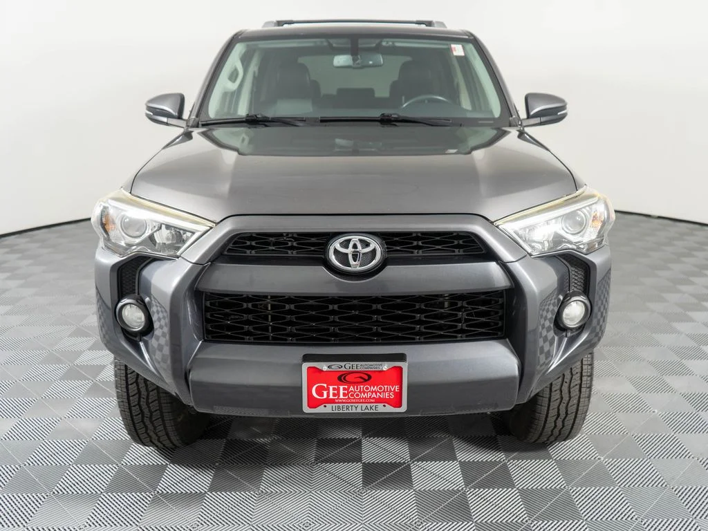 Used 2016 Gray Toyota SR5 Premium image 2