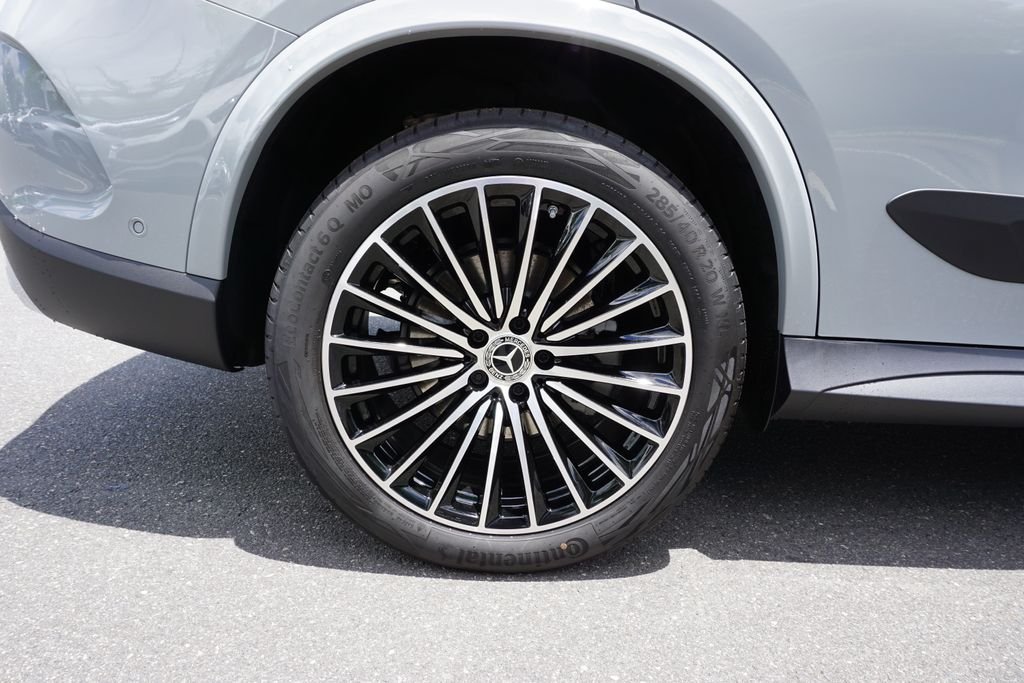 2025 Mercedes-Benz GLC Base - Photo 19