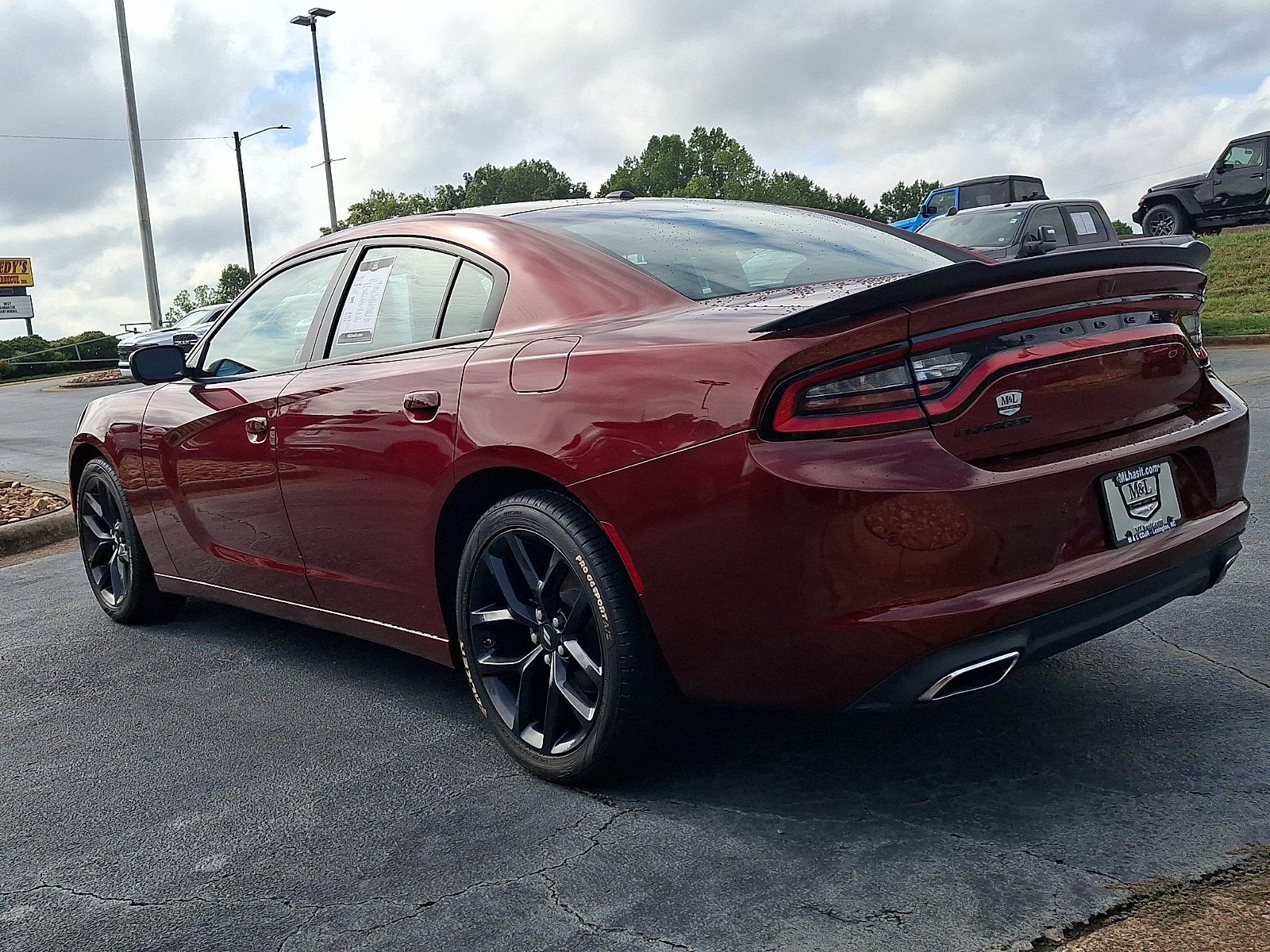 Used 2022 Octane Red Pearlcoat - PRV Dodge SXT RWD image 4